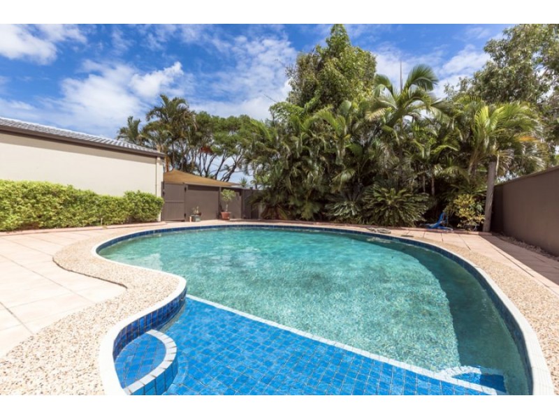34 Balyarta Crescent, Mooloolaba QLD 4557