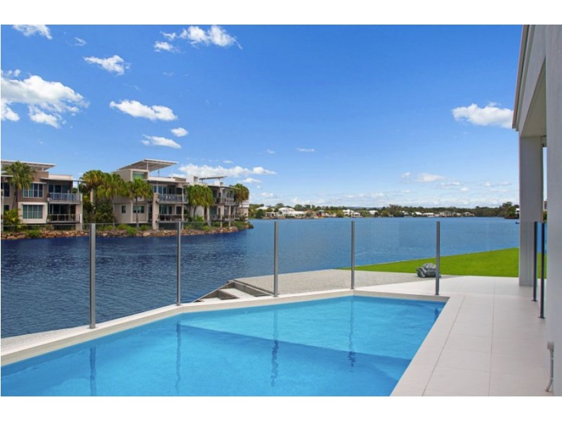 13 Oceanic Court, Twin Waters QLD 4564