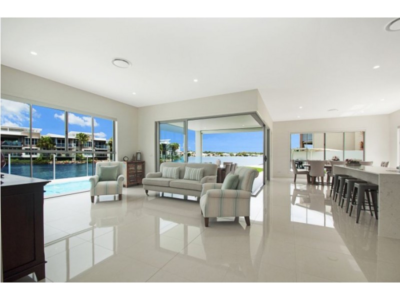 13 Oceanic Court, Twin Waters QLD 4564