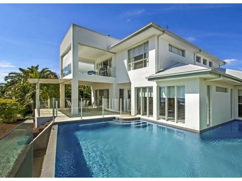 2 Waterfront Court, Twin Waters QLD 4564