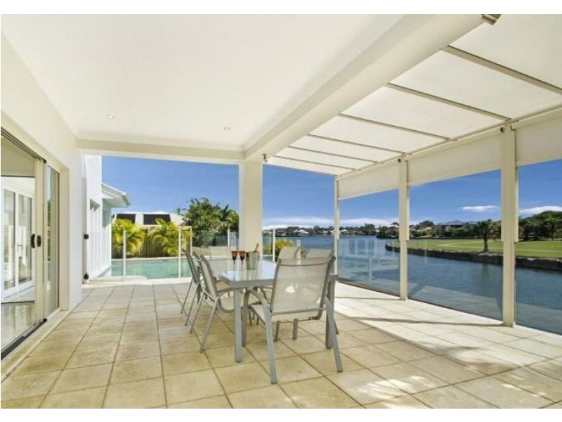 2 Waterfront Court, Twin Waters QLD 4564