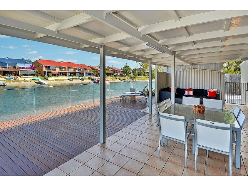39 Schirrmann Drive, Maroochydore QLD 4558