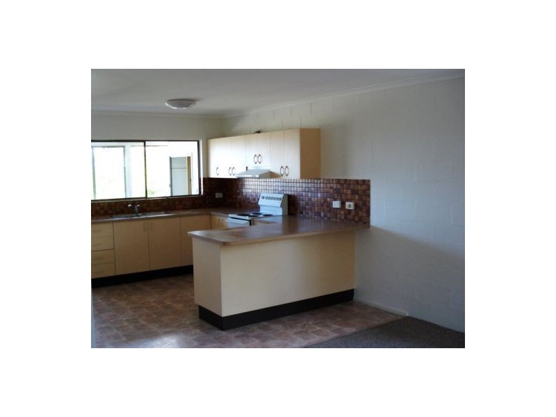 65 Buderim Avenue, Mooloolaba QLD 4557