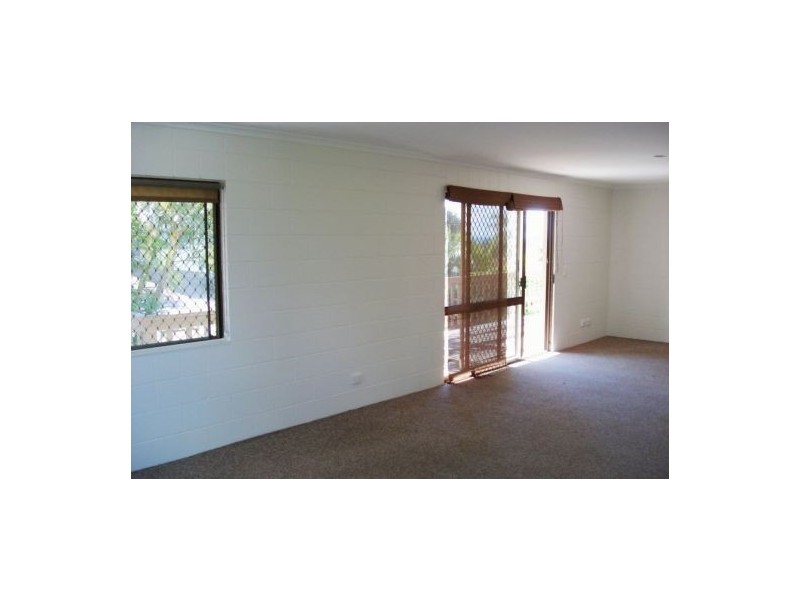 65 Buderim Avenue, Mooloolaba QLD 4557