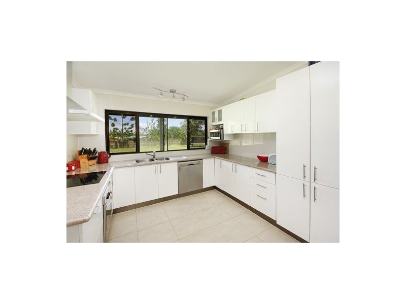 273 Glenview Road, Glenview QLD 4553