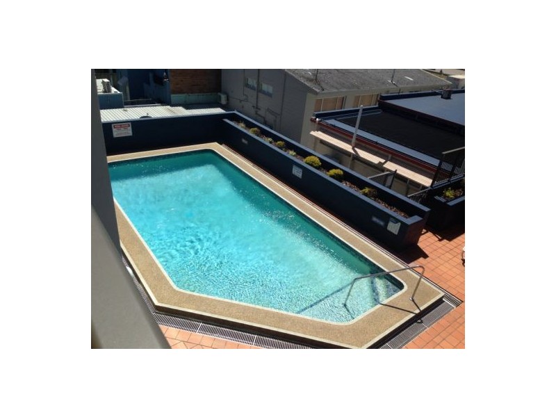Apt 10 Avalon, 156 Alexandra Parade, Alexandra Headland QLD 4572
