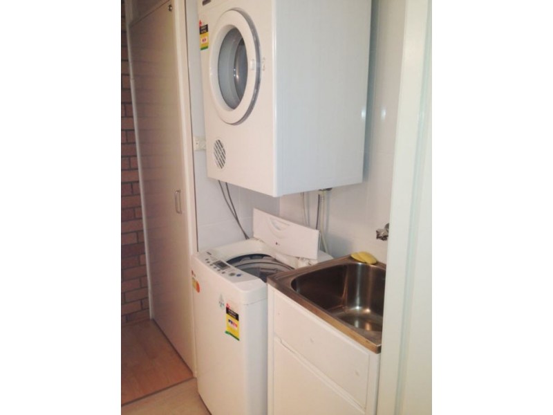 Apt 10 Avalon, 156 Alexandra Parade, Alexandra Headland QLD 4572