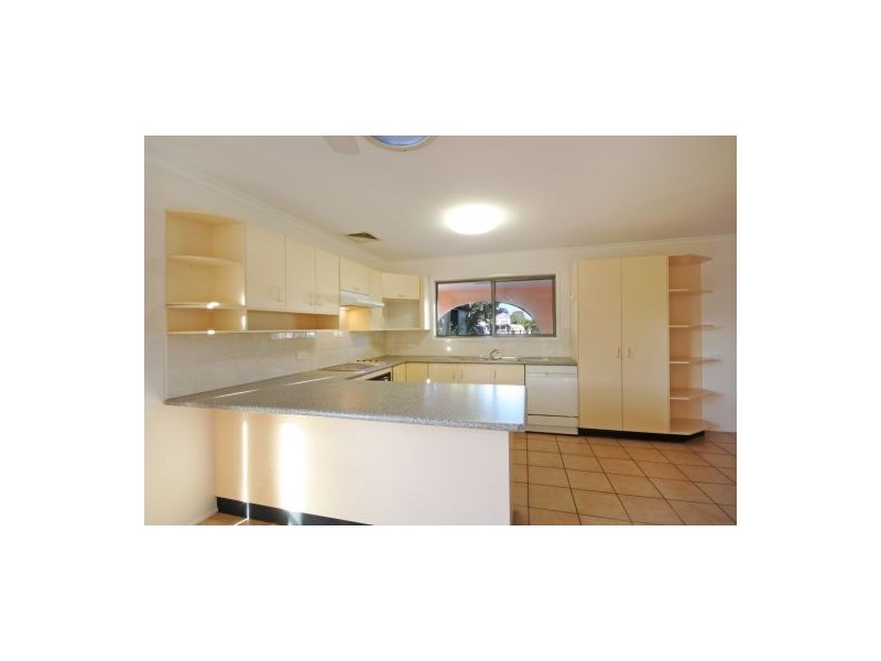 13 Adelong Crescent, Buddina QLD 4575