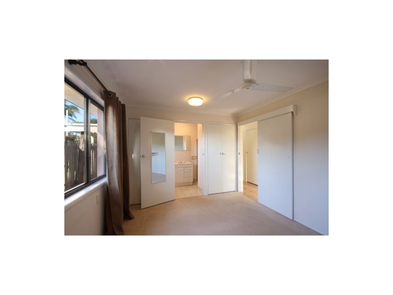 13 Adelong Crescent, Buddina QLD 4575