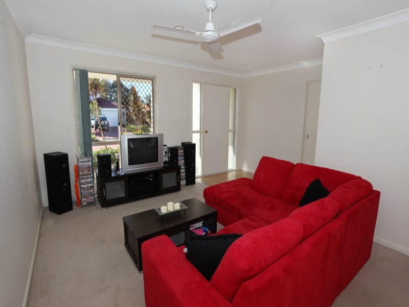 38 Bernheid Crescent, Sippy Downs QLD 4556