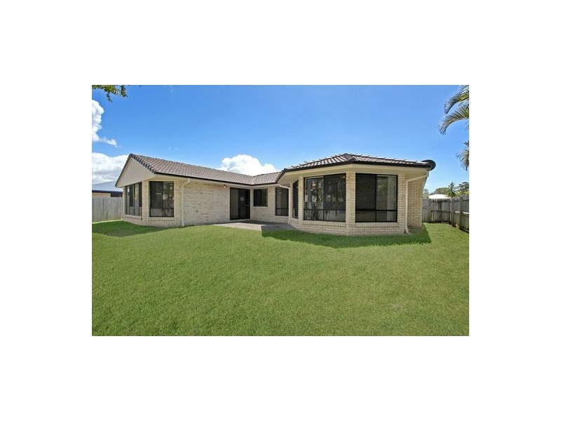 18 Baltimore Place, Kuluin QLD 4558
