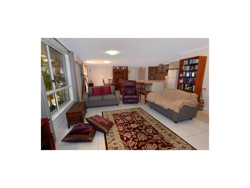 2/2 Rosslare Court, Kuluin QLD 4558