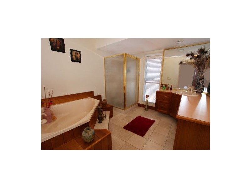 4A Kennedy Road, Bli Bli QLD 4560