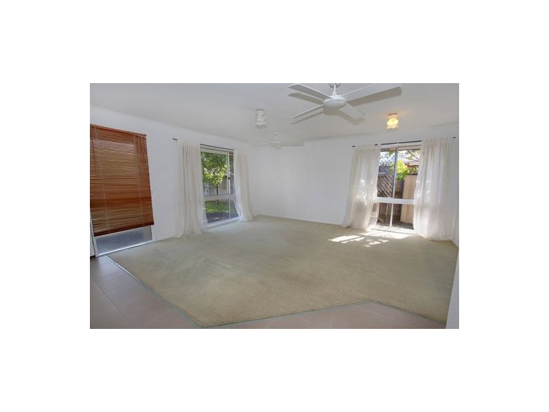122 Tallowwood Drive, Kuluin QLD 4558