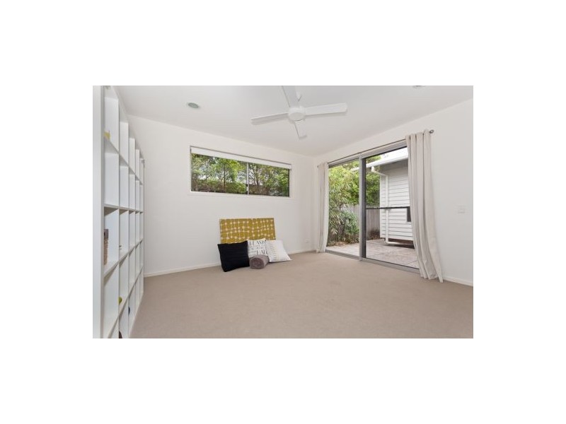 12 Boardrider Crescent, Mount Coolum QLD 4573