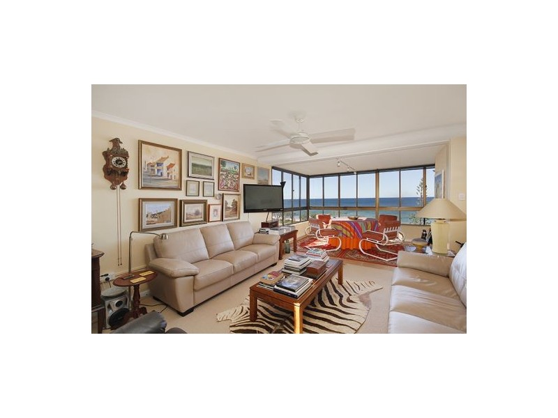 Apt 10 Shara, 128 Alexandra Pde, Alexandra Headland QLD 4572