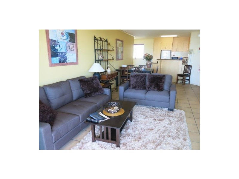 Unit 70 ‘Grand Palais’ 188 Alexandra Parade, Alexandra Headland QLD 4572