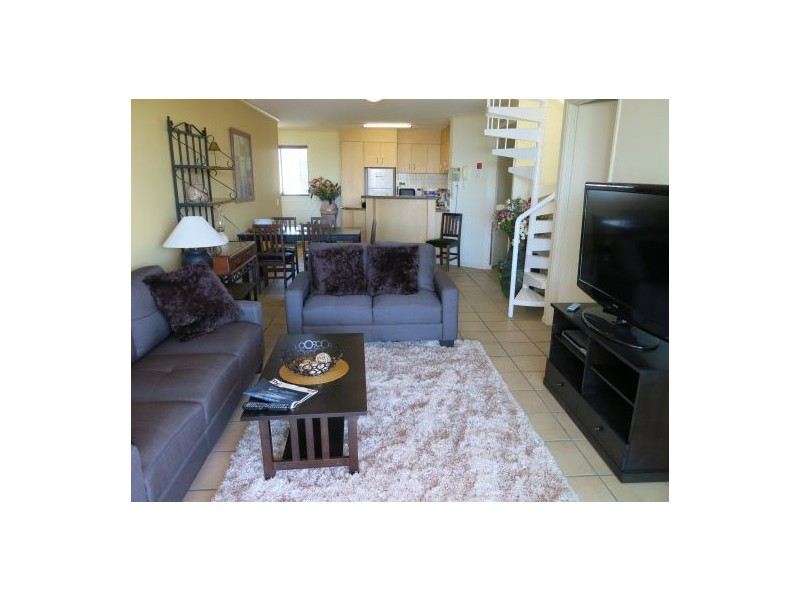 Unit 70 ‘Grand Palais’ 188 Alexandra Parade, Alexandra Headland QLD 4572