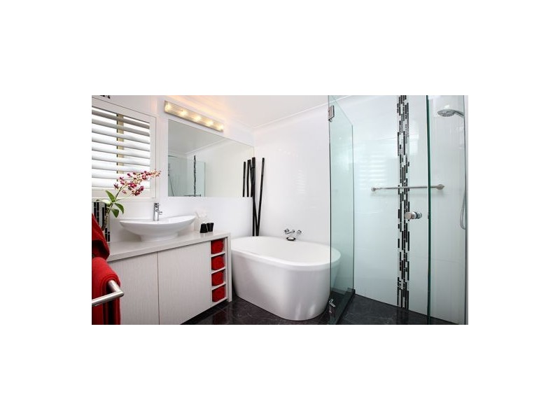 4/8 Point Cartwright Drive, Buddina QLD 4575