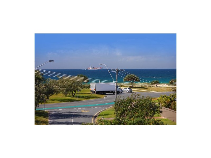 4/8 Point Cartwright Drive, Buddina QLD 4575