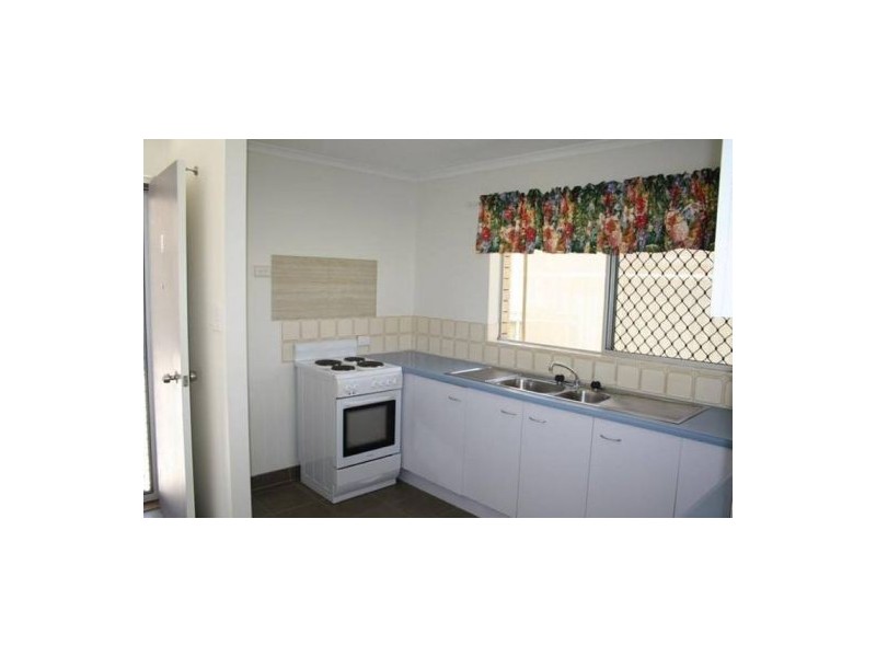 2/91 Beach Parade, Maroochydore QLD 4558