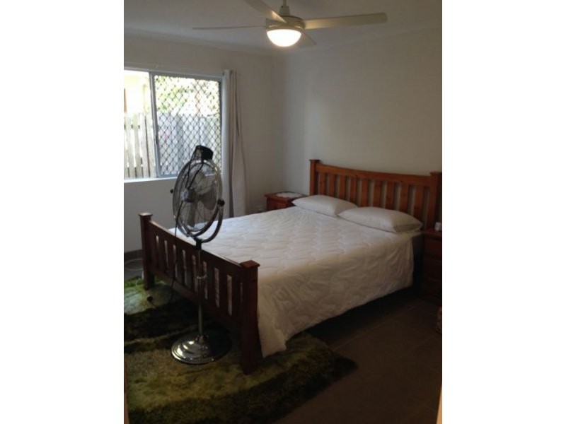 2/91 Beach Parade, Maroochydore QLD 4558