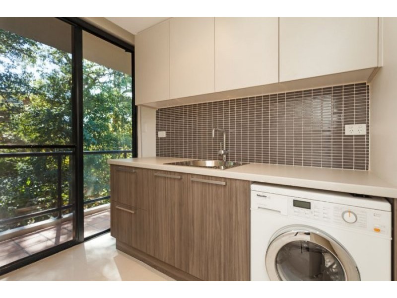 Apt 7 The Crest, 59 Golf Links Road, Buderim QLD 4556