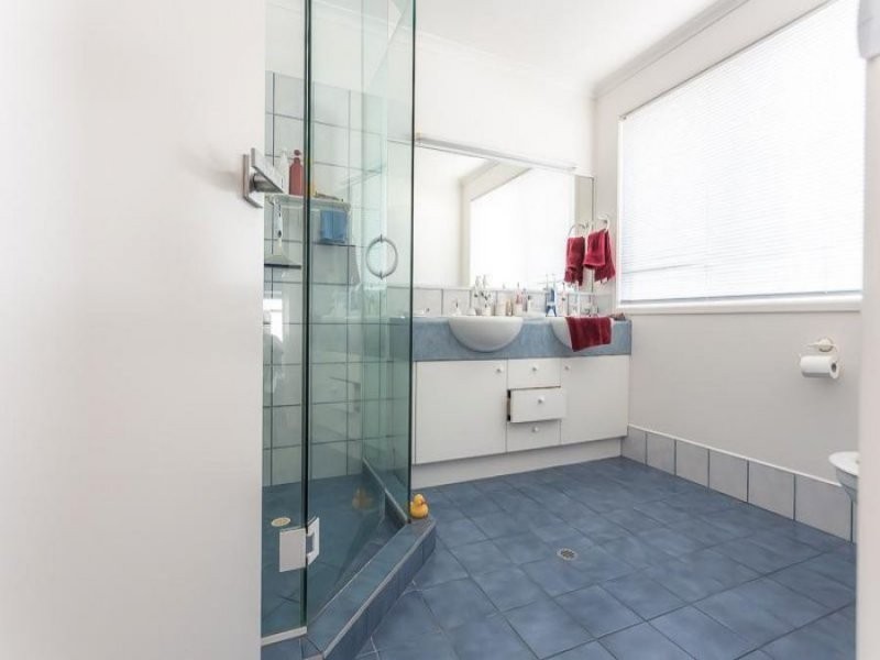 50 Amarina Avenue, Mooloolaba QLD 4557
