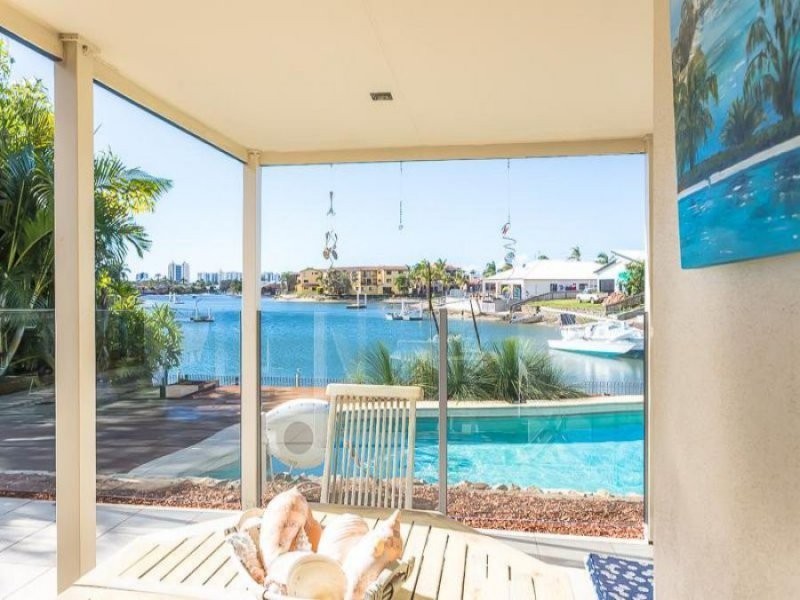 50 Amarina Avenue, Mooloolaba QLD 4557