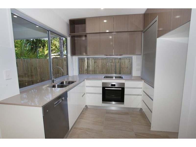 2/14 Richard Street, Maroochydore QLD 4558