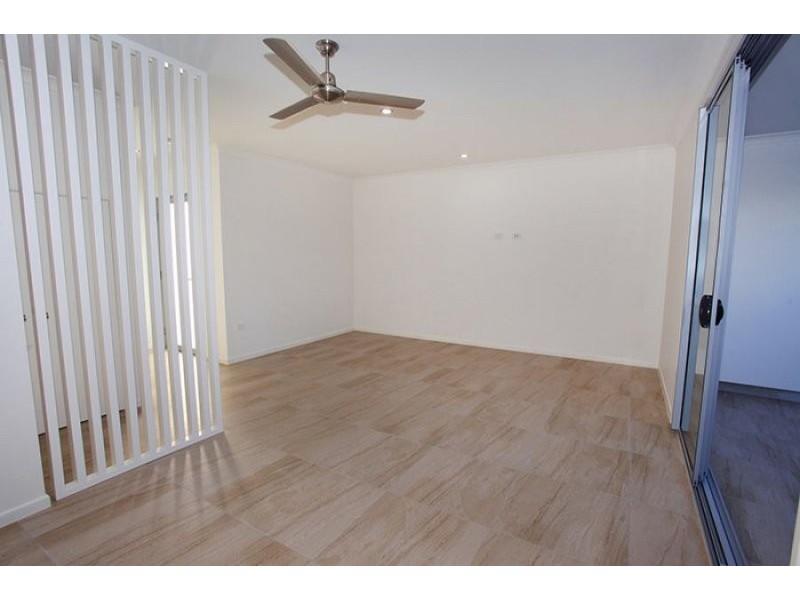 2/14 Richard Street, Maroochydore QLD 4558