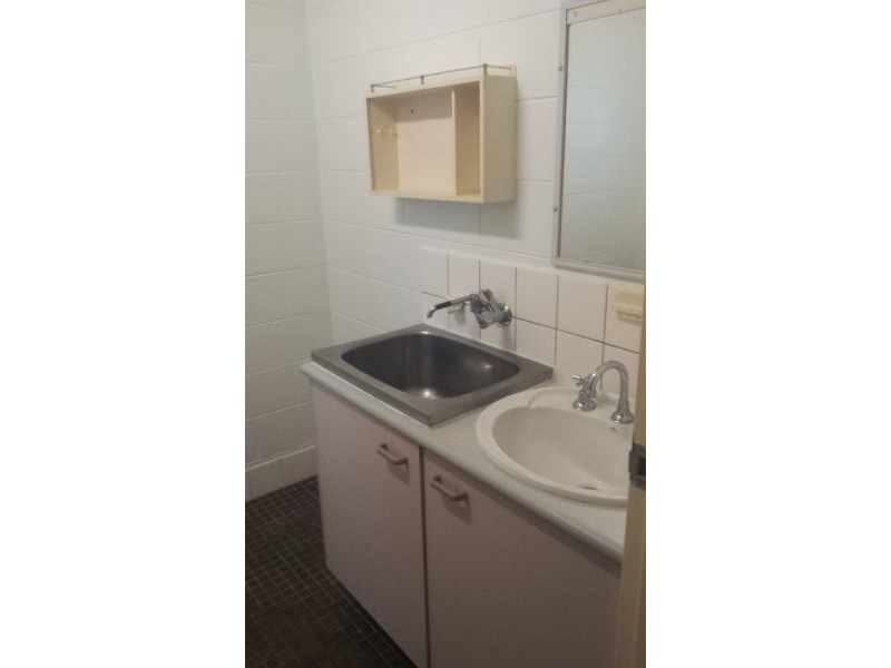 2/29 Primary School Court, Maroochydore QLD 4558