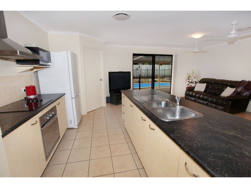 94 Elkhorn Street, Kuluin QLD 4558