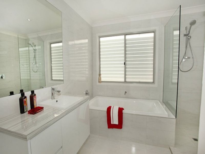 6 Cutter Street, Wurtulla QLD 4575