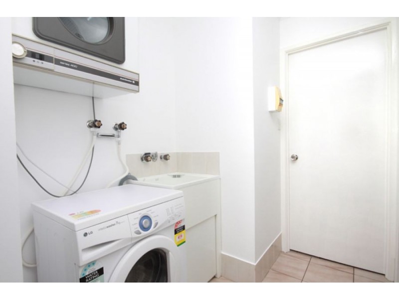 8/3 Kirsten Court, Maroochydore QLD 4558