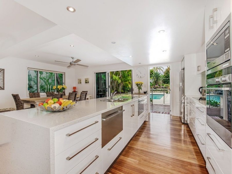 25 Camfield Street, Alexandra Headland QLD 4572