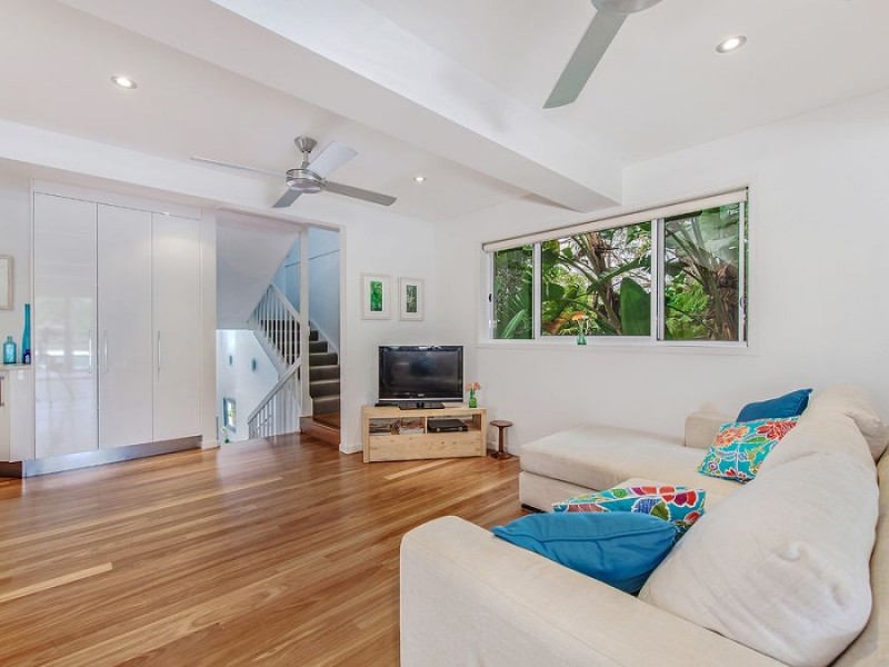 25 Camfield Street, Alexandra Headland QLD 4572