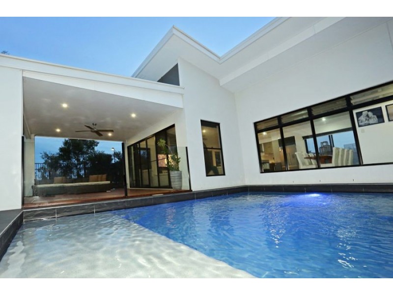 35 Blue Fin Circuit, Mountain Creek QLD 4557