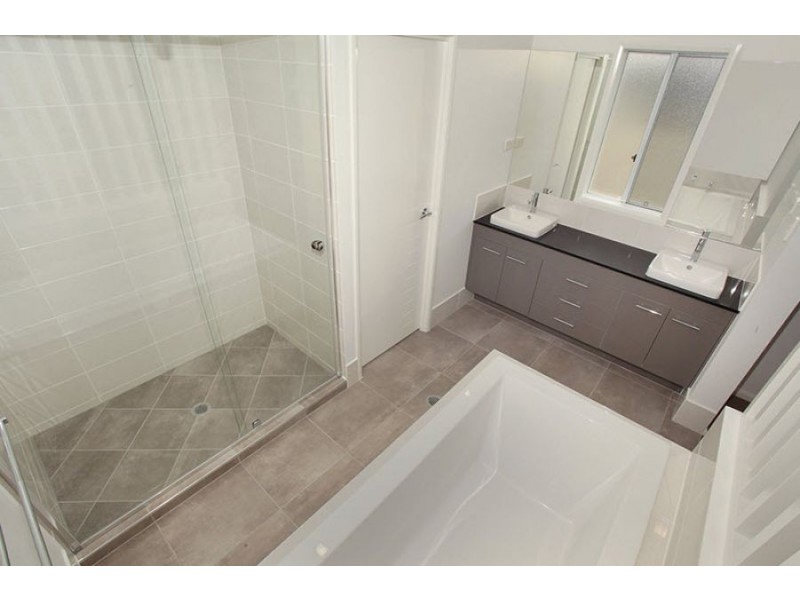 12 Tilney Street, Pelican Waters QLD 4551