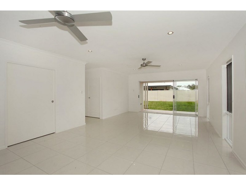 12 Tilney Street, Pelican Waters QLD 4551