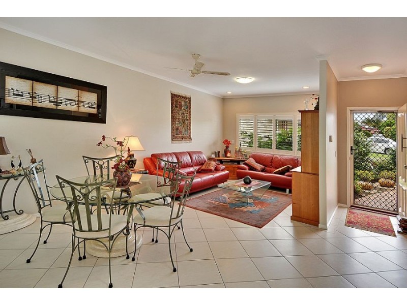 Unit 8 ‘Whispering Springs’ 10 Price Lane, Buderim QLD 4556