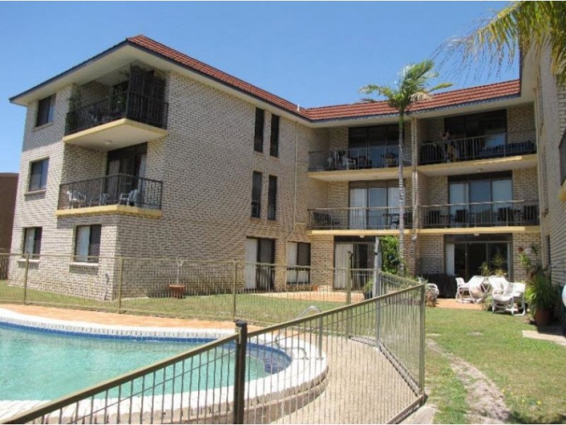 Unit 6 Hacienda 10 Woomba Place, Mooloolaba QLD 4557