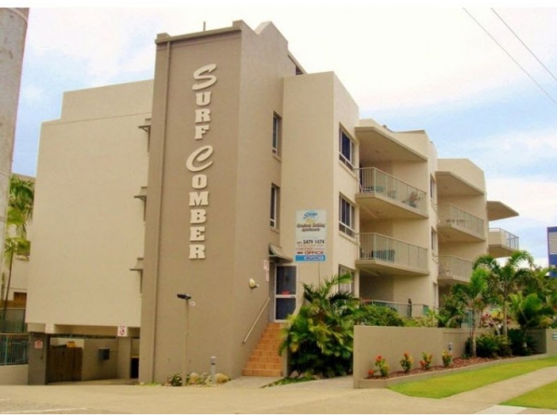 2/10 Beach Parade, Maroochydore QLD 4558