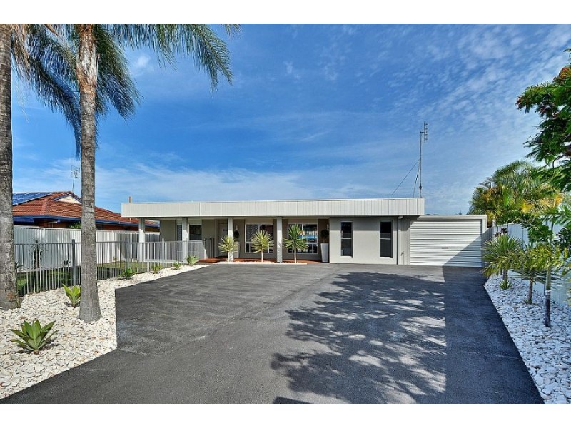 39 Schirrmann Drive, Maroochydore QLD 4558