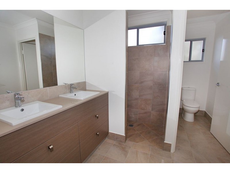 2/14 Richard Street, Maroochydore QLD 4558