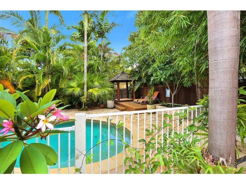 33 Mary Street, Alexandra Headland QLD 4572