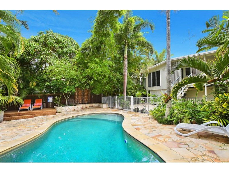 33 Mary Street, Alexandra Headland QLD 4572