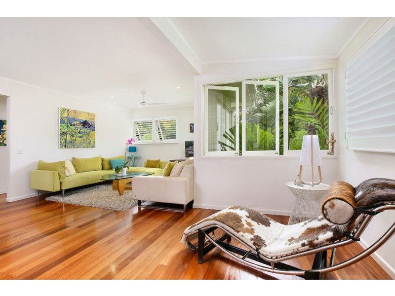 33 Mary Street, Alexandra Headland QLD 4572