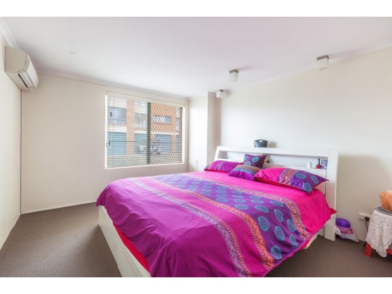 2/15 Carinya Drive, Mooloolaba QLD 4557