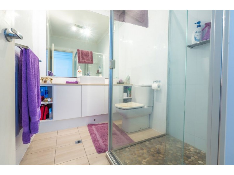 2/15 Carinya Drive, Mooloolaba QLD 4557